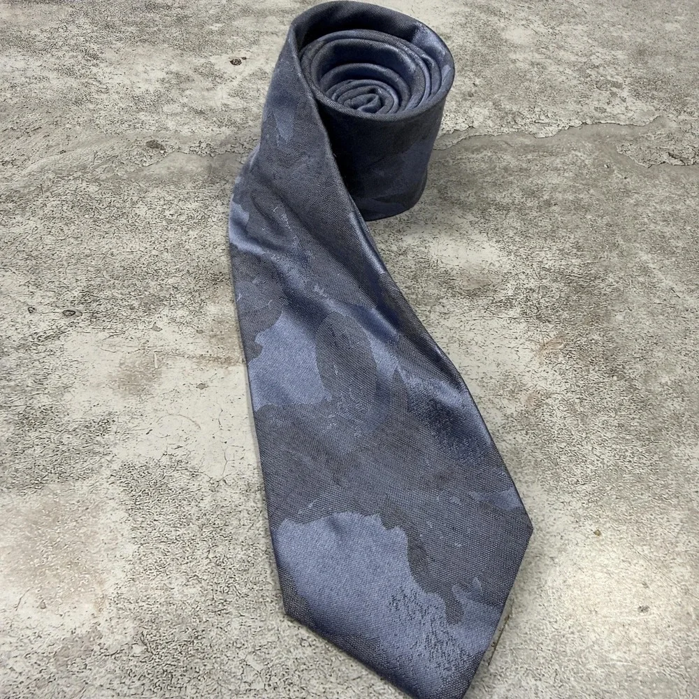Kenneth Cole Reaction Tie Mens One Size Blue Woven Camouflage Silk Blend Necktie